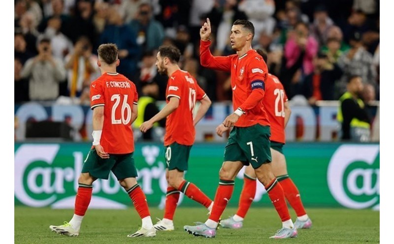 Khám Phá Thế Giới Bóng Đá - iwin Để Dùng thử Thú Vị Hàng Đầu